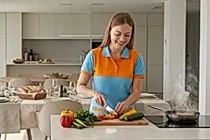 Ev Yardımcısı